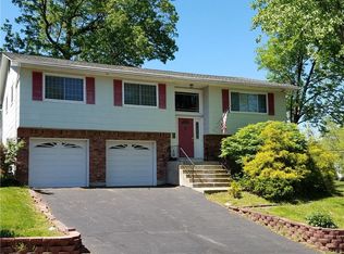 224 Howard Ave, Orangeburg, NY 10962
