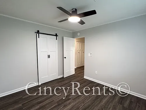 988 Stratford Pl — Photo 9