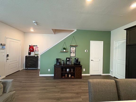 2nd image of 2164 Steer Creek Pl