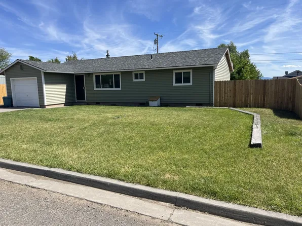 1407 W 9th St, Alturas, CA 96101