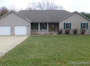 100 Trillium Ln, Springfield, IL 62707