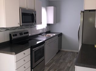 2203 Chaparral St, Kalamazoo, MI 49006