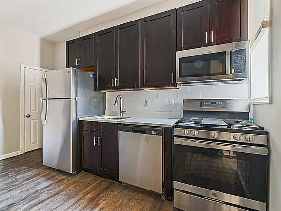 1508 N Patterson Park Ave-13_12142021