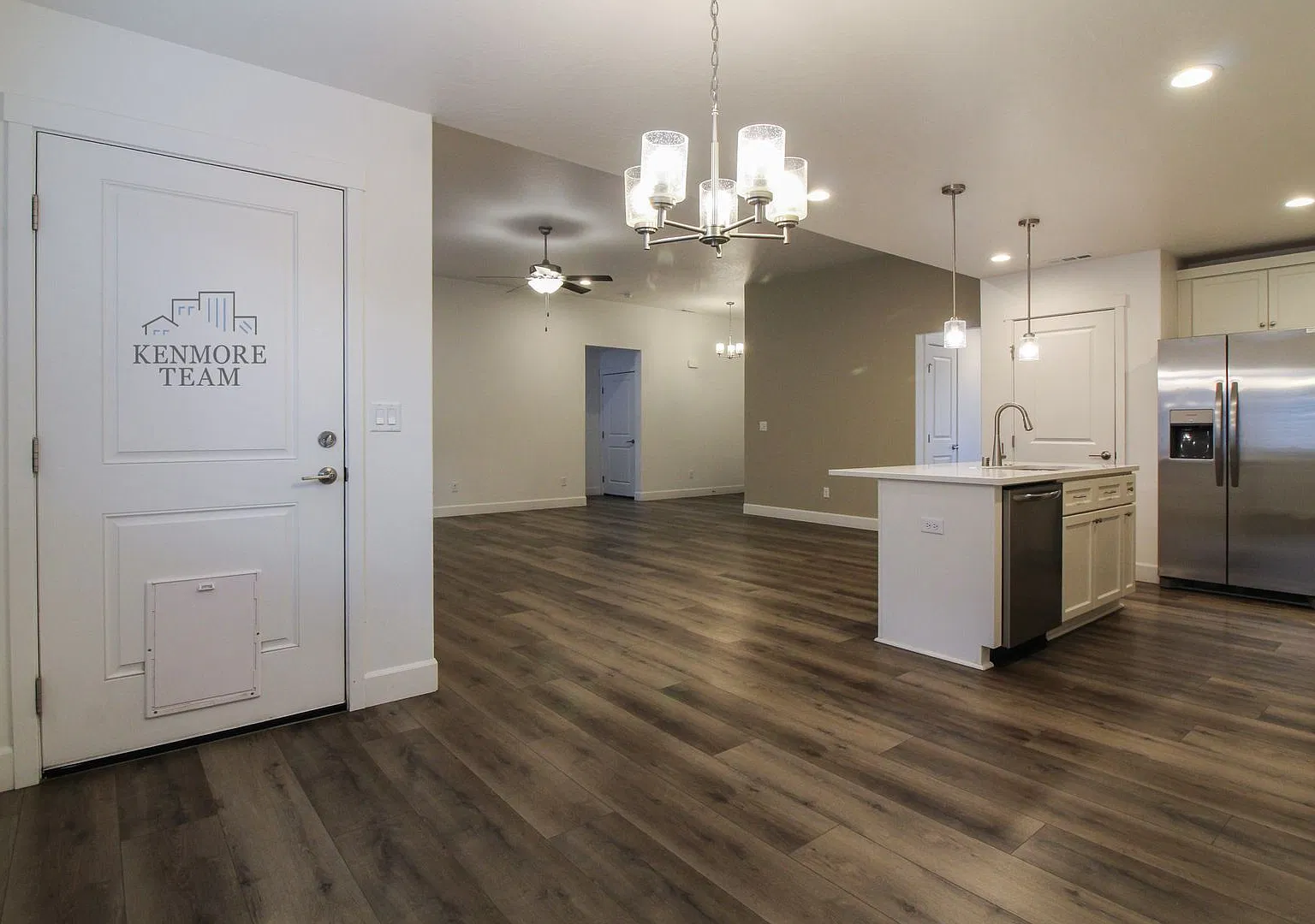 3 Bedroom, 2 Bath Home in Kennewick — Photo 4