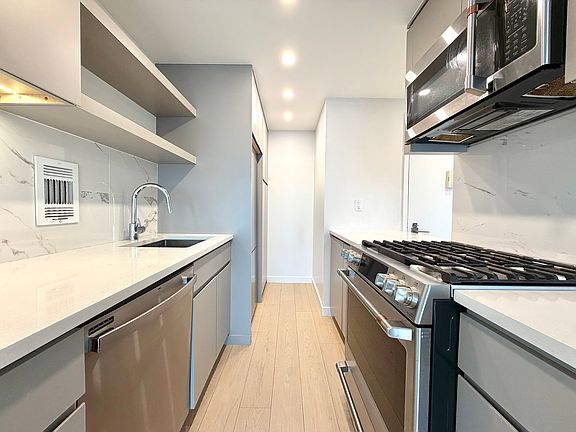 4th image of 175 W 87th St APT 17G