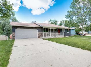 1072 Pioneer Rd, Red Wing, MN 55066