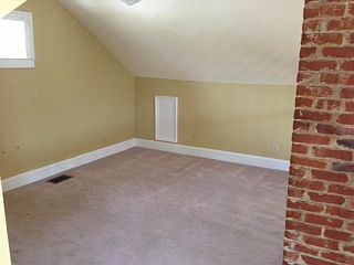 4th image of 413 Highland Ave