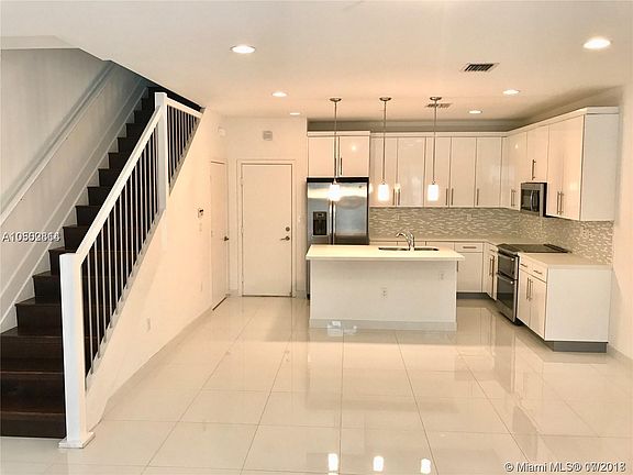 2nd image of 2630 NE 213th St Unit 103