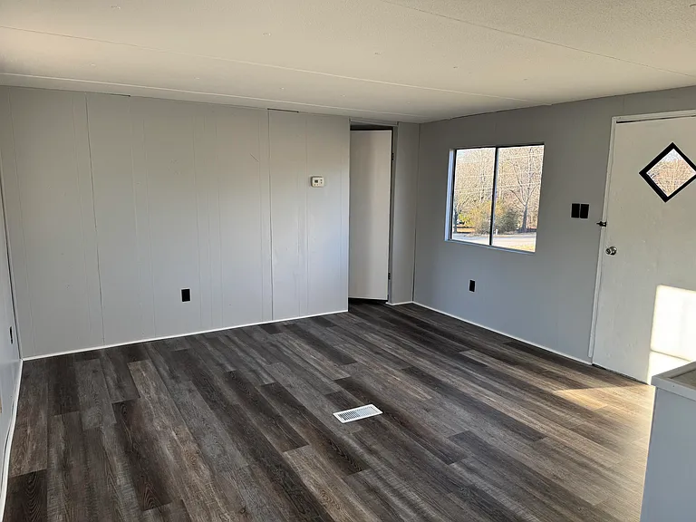 12837 Martinsville Hwy #9 — Photo 3