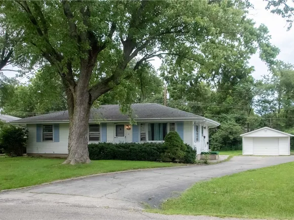 2517 East Rd, Danville, IL 61832
