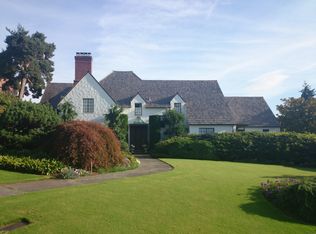 5605 NE Ambleside Rd, Seattle, WA 98105