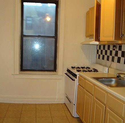 3rd image of 5223 8th Ave APT 2R