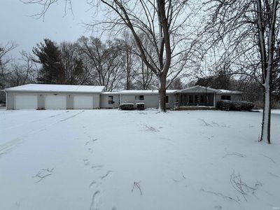 7735 S 178 E, Wolcottville, IN, 46795