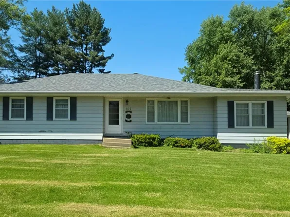 417 W Lake Blvd, Danville, IL 61832