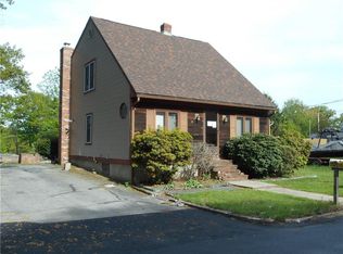116 Shady Ln, Pascoag, RI 02859