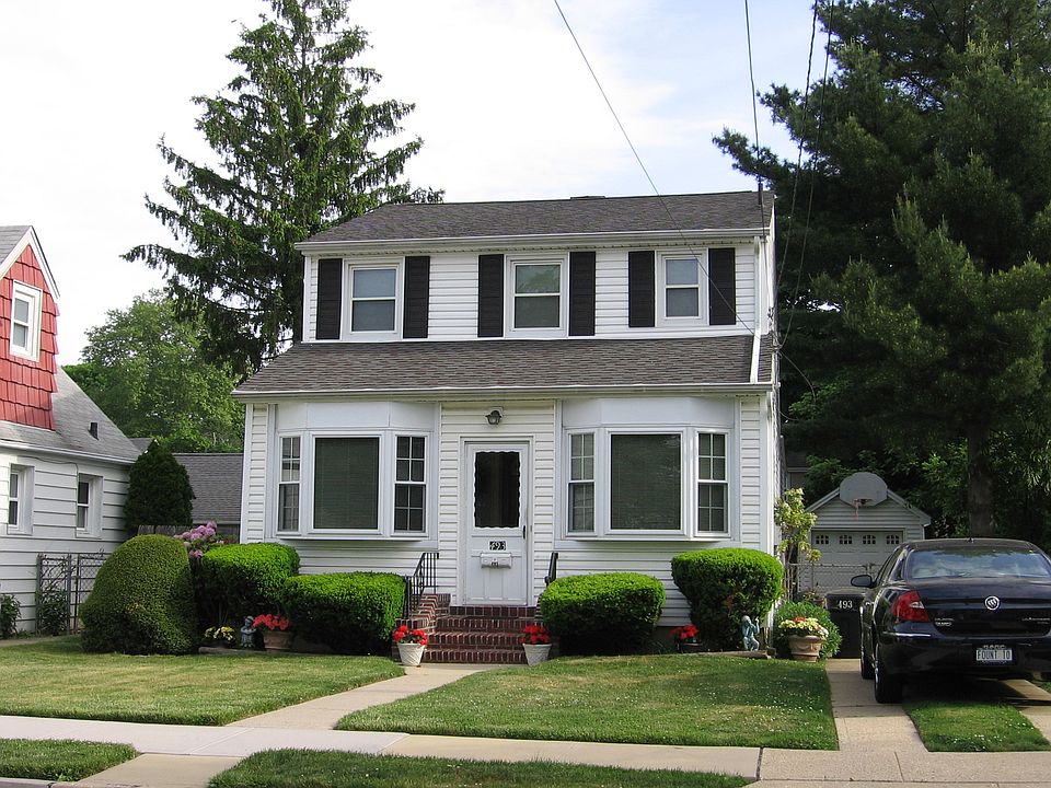 1st image of 493 Harvard Ave