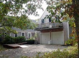 3 Edgewood Dr, Edgartown, MA 02539
