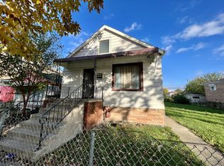 9437 S La Salle St, Chicago, IL 60620