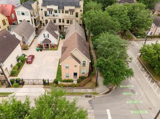 1400 Dennis St, Houston, TX 77004