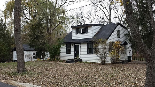 1st image of 25420 W Golfview Ave