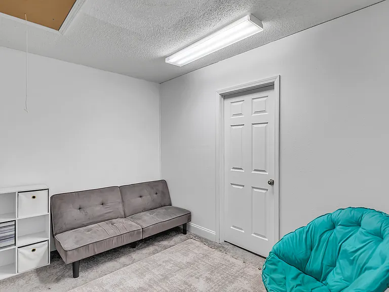 4 Falcon Ridge Ln — Photo 5