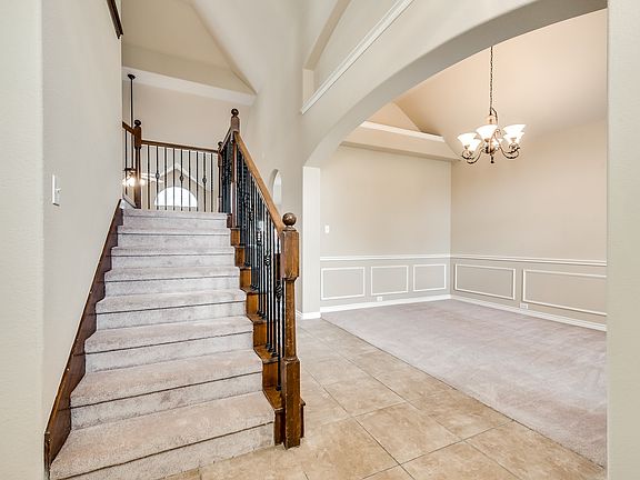 4th image of 11712 Wild Pear Ln