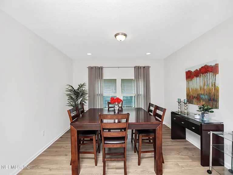 179 Horsetail Ct — Photo 9
