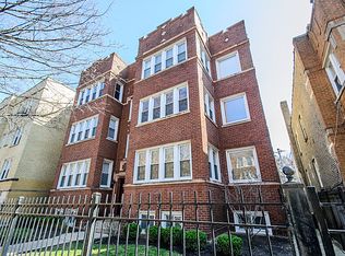 4637 N Central Park Ave APT 2S, Chicago, IL 60625