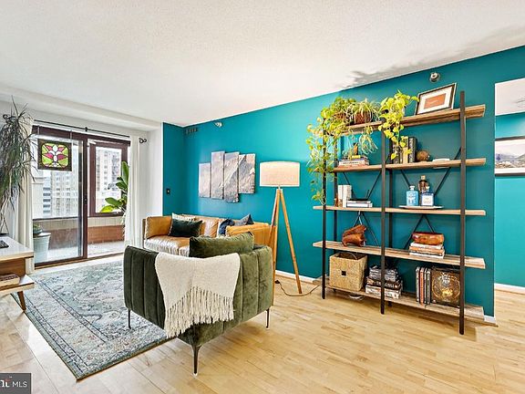 2nd image of 2400 Clarendon Blvd APT 908