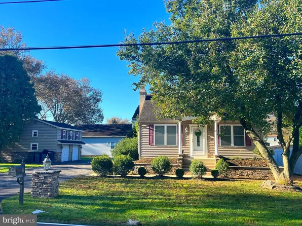 481 Elmwood Ave, Feasterville Trevose, PA 19053