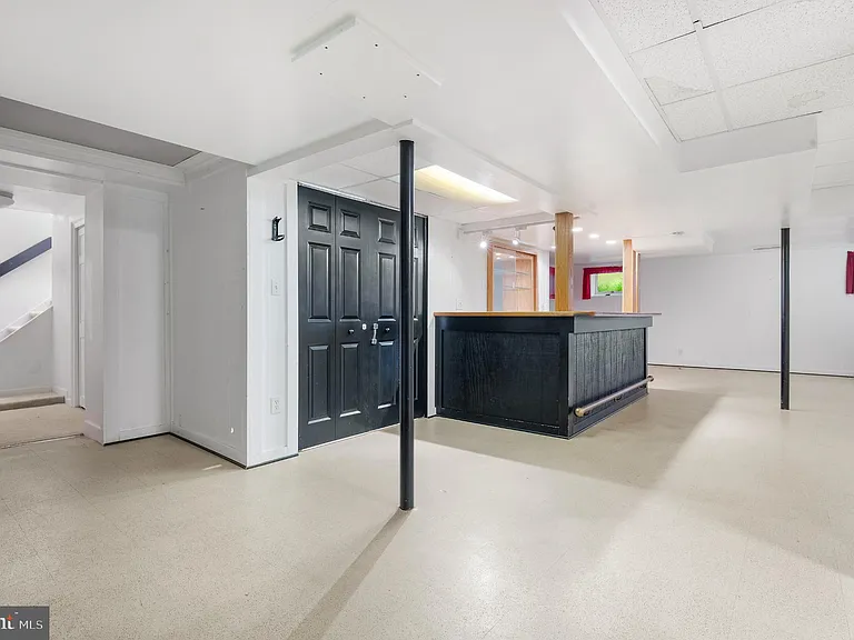 15729 Holly Grove Rd — Photo 72