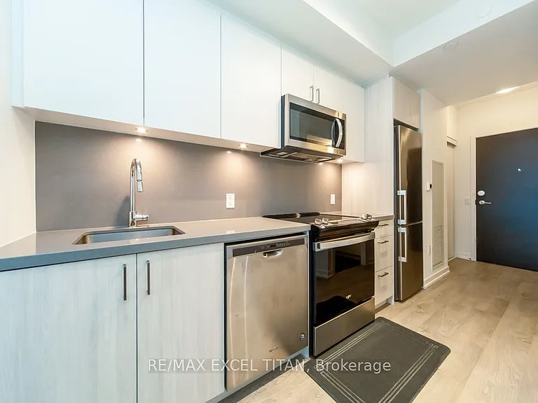 8868 Yonge St #602-E — Photo 14