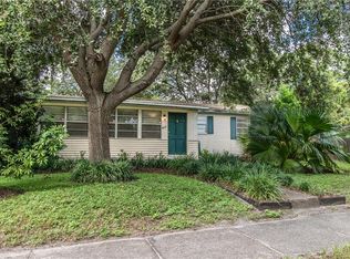 611 2nd St SE, Largo, FL 33771