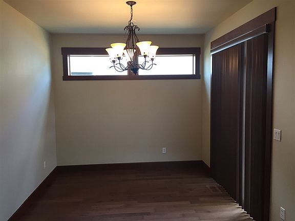 5th image of 17115 138th Ave E