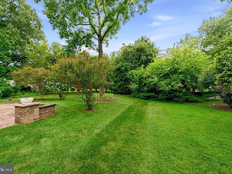 1432 Filene Ct — Photo 36