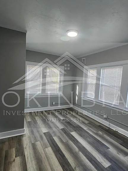 750 Superior Ave — Photo 7
