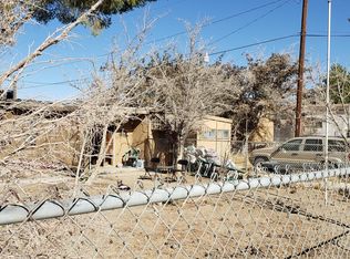 2100 Desert St #2100, Rosamond, CA 93560