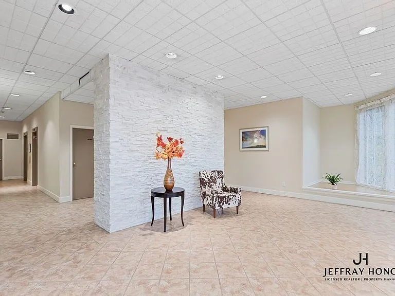 38 Leopold Pl #901 — Photo 28