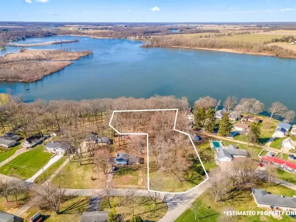 Hillcrest Dr, Coldwater, MI 49036