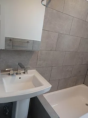 Rented by Reyes & Elsamad Real Estate Group | media 22