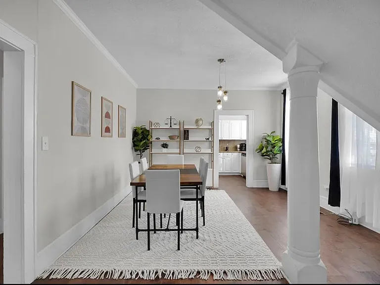2205 Ernest St — Photo 6