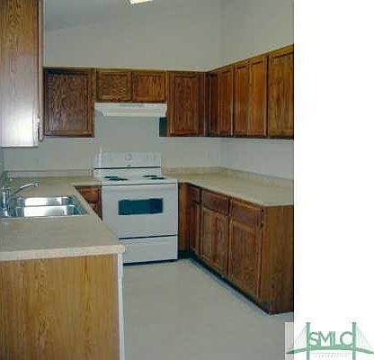 2nd image of 410 Pinetop Drive