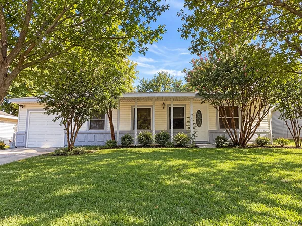 605 Biggs Ter, Arlington, TX 76010