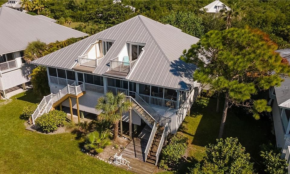 1st image of 7160 Palm Island Dr