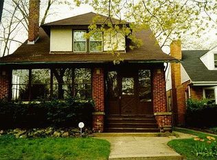 702 Ridge Ave, Evanston, IL 60202