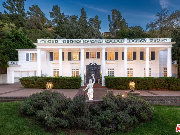 1148 Coldwater Canyon Dr, Beverly Hills, CA 90210