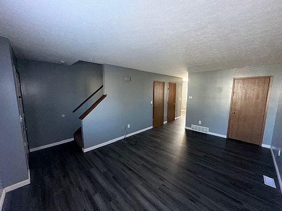 5th image of 3593 Scarberry Dr #3593