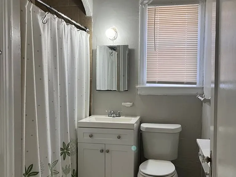 309 E Lullwood Ave — Photo 7