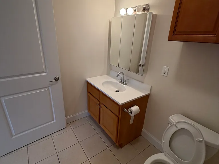 55 68th St #2B — Photo 37