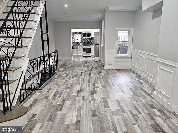 2nd image of 1744 Stocker St